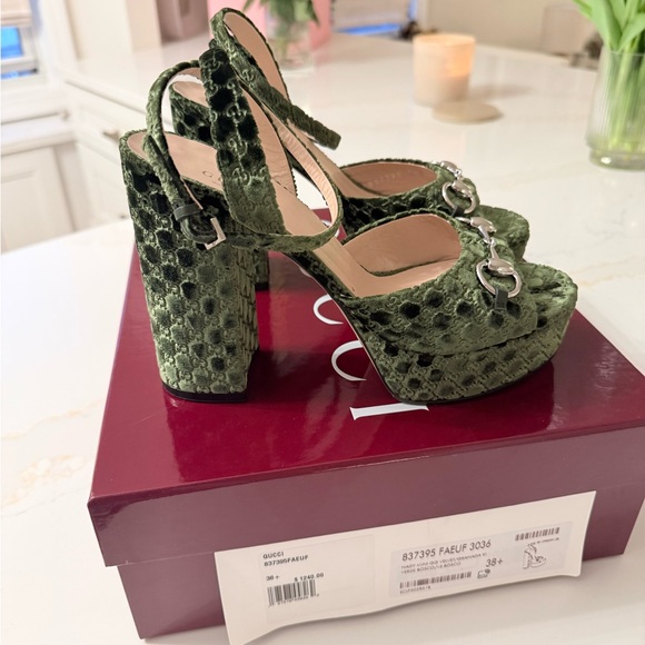 Lady Horsebit GG Logo Velvet Platform Sandal (Women) 39 - Picture 13 of 14